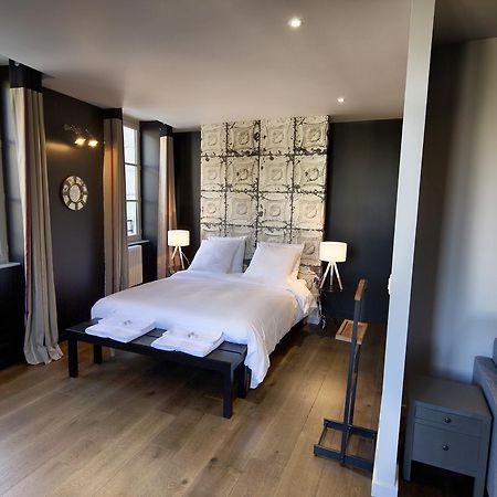 Le Comptoir Du Voyageur Aparthotel Arbois Ngoại thất bức ảnh