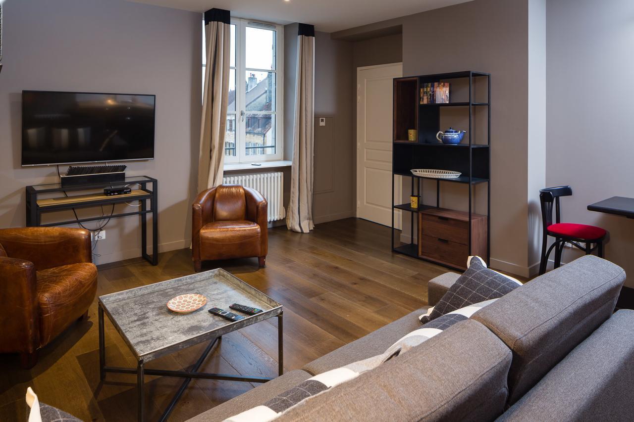 Le Comptoir Du Voyageur Aparthotel Arbois Ngoại thất bức ảnh