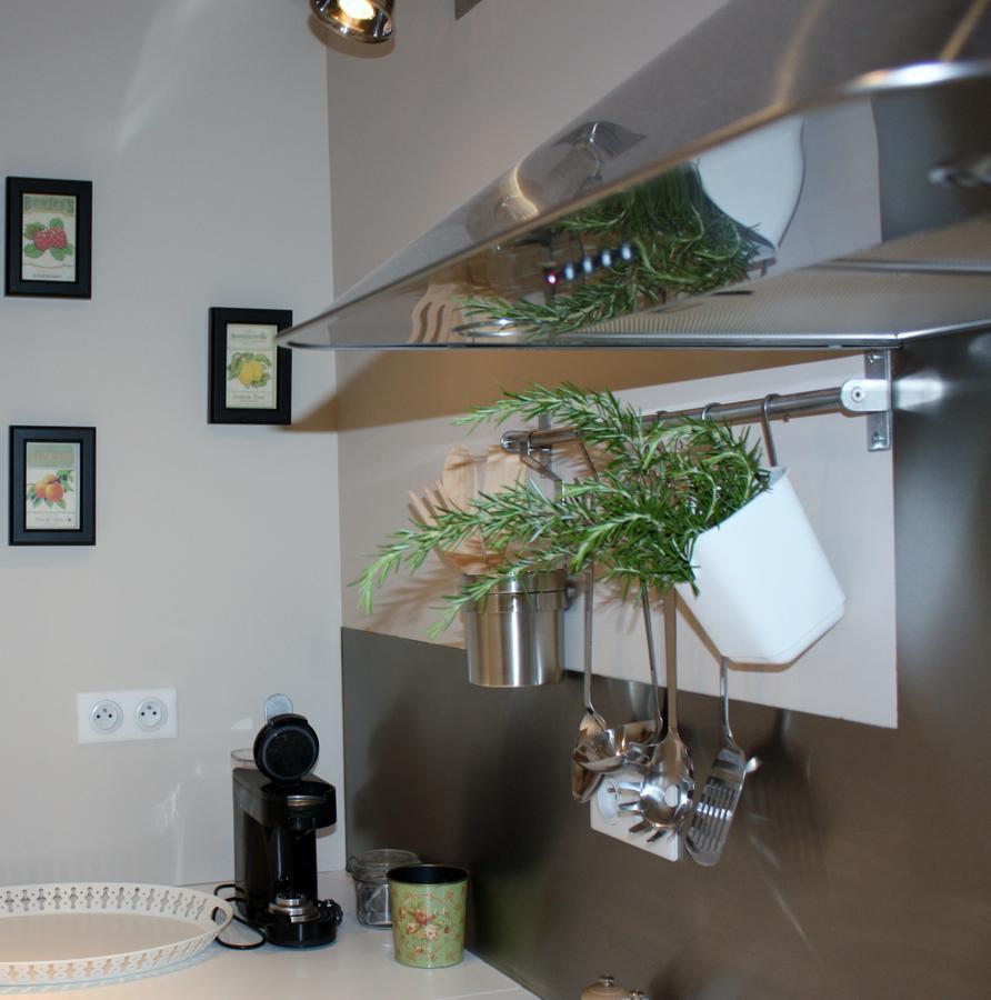 Le Comptoir Du Voyageur Aparthotel Arbois Ngoại thất bức ảnh